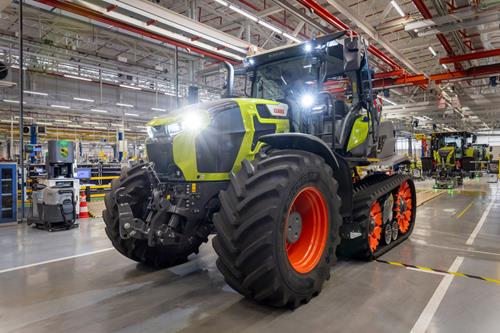 CLAAS produz em Le Mans os tratores da próxima geração