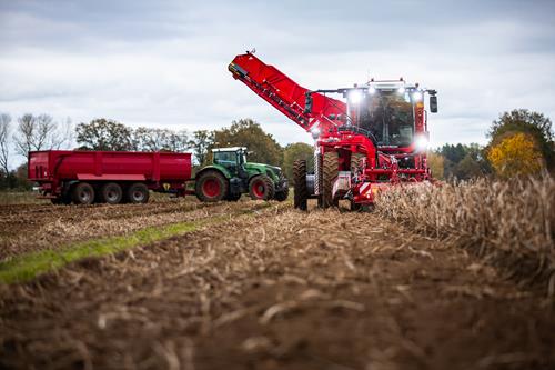 Grimme renova a gama de colhedoras autopropulsionadas Varitron de duas linhas 