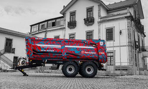 Herculano transforma Monocoque HMB 16000 em homenagem à Seleção Nacional