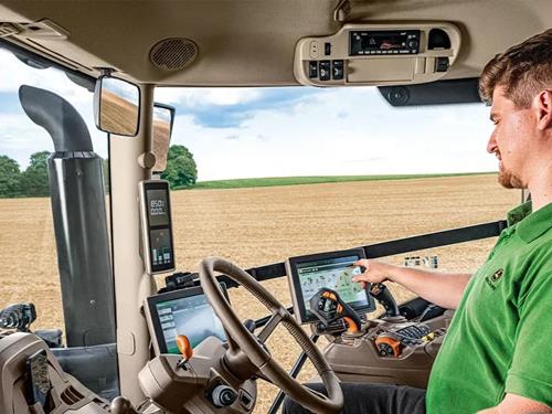 John Deere: agricultor vai passar a poder ouvir os dados da exploração
