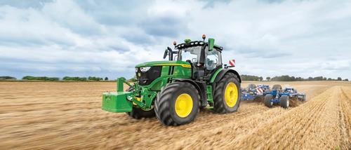 John Deere fecha 2025 com lucros de 5.027 milhões de dólares 