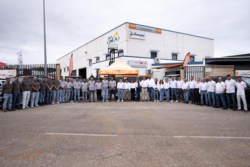 Portas abertas junta mais  de 200 clientes e parceiros