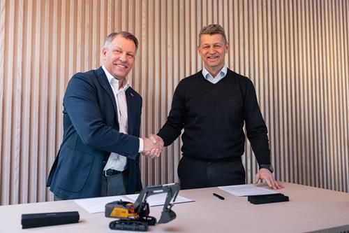 Volvo CE e Hitachi Energy unem-se para acelerar estaleiros de construção sem emissões