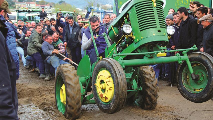 Qual é a cor do teu trator?🚜 - Carlos Neves Agricultor